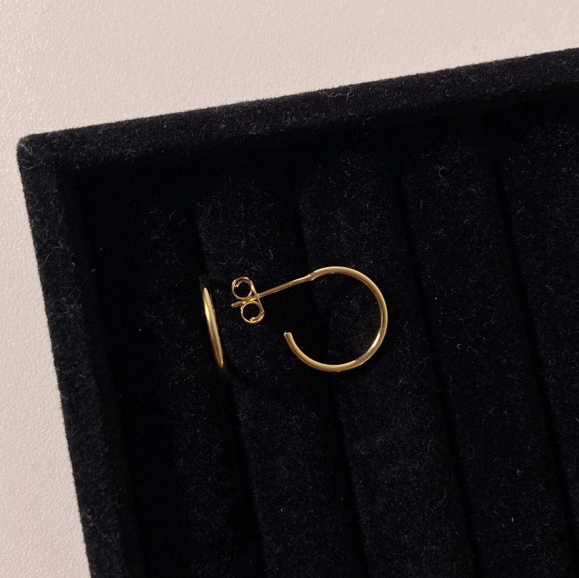 Mini Argola - Dourada