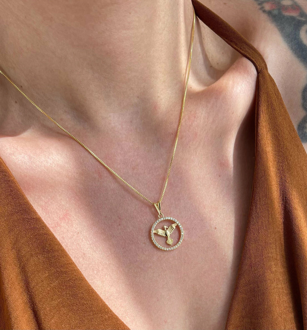 Colar Divino Redondo Cravejado 15mm Dourado