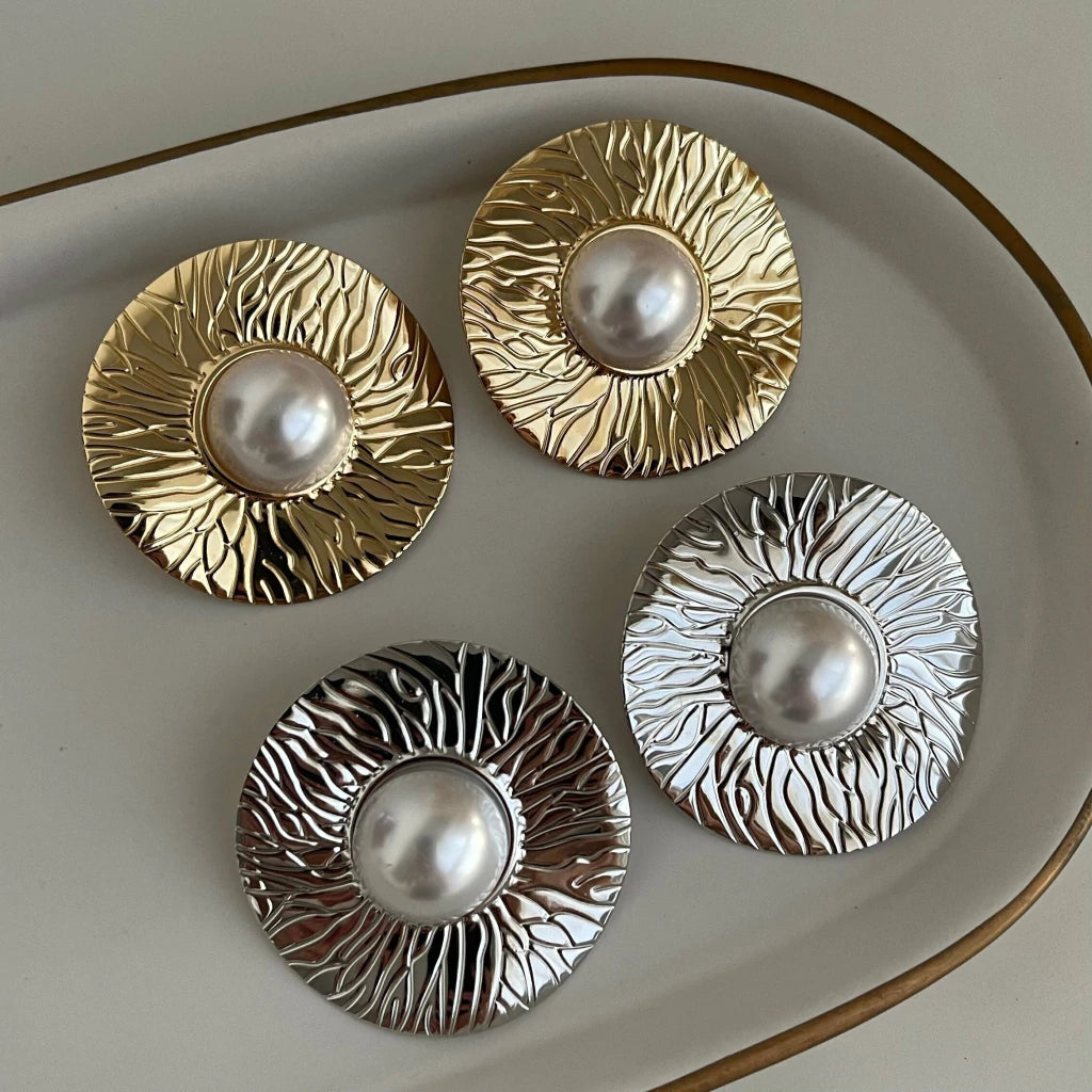 Max Brinco Redondo c/ Pérola Prata