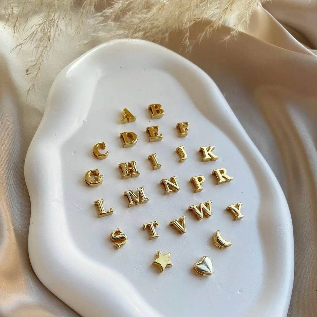 Letras Verniz Italiano Dourado